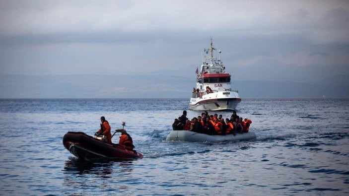 Frontex, 2021 yılında 18 bin 300 sığınmacıyı ülkesine geri gönderdi
