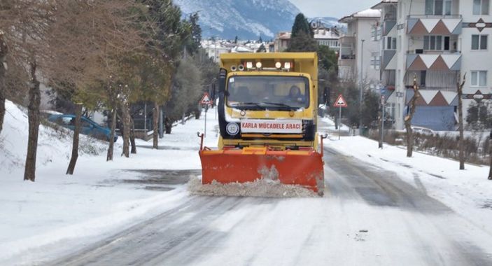 Muğla'da karla mücadele sona erdi
