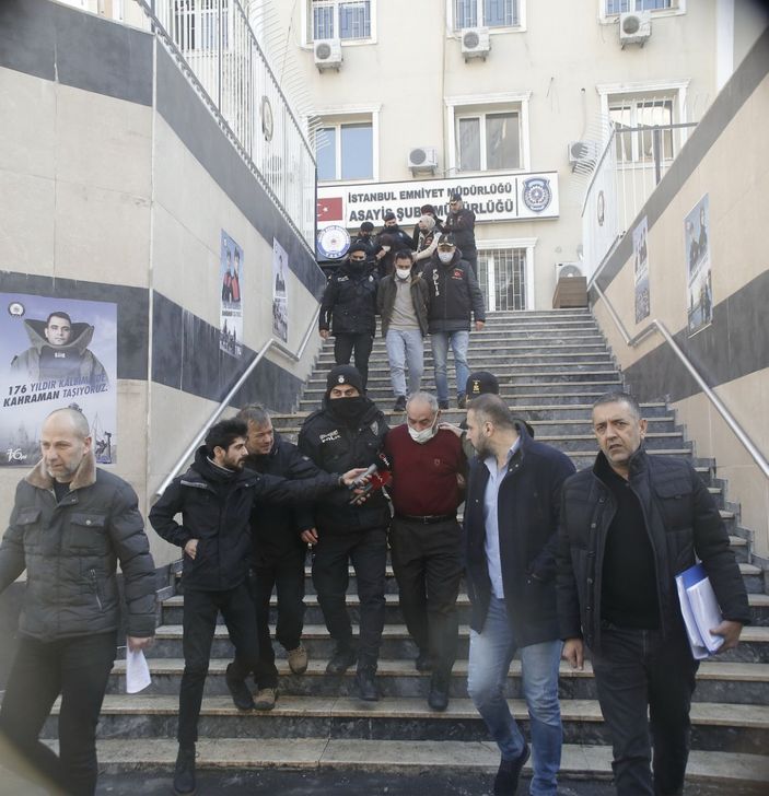 d Kartal'da gelin cinayeti: Aile meclisi kararıyla öldürüldü