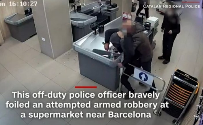 İspanya'da, izinli bir polis memuru, silahlı soygunu önledi