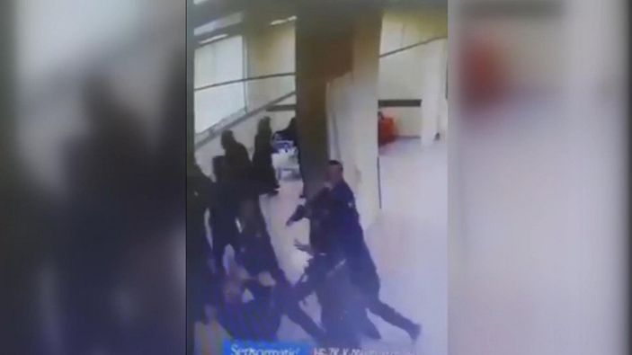 d Konya’da, 4 hemşirenin darbedilme anları kamerada