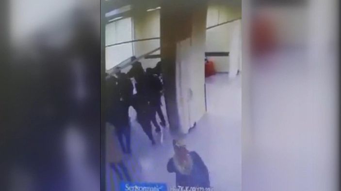 d Konya’da, 4 hemşirenin darbedilme anları kamerada