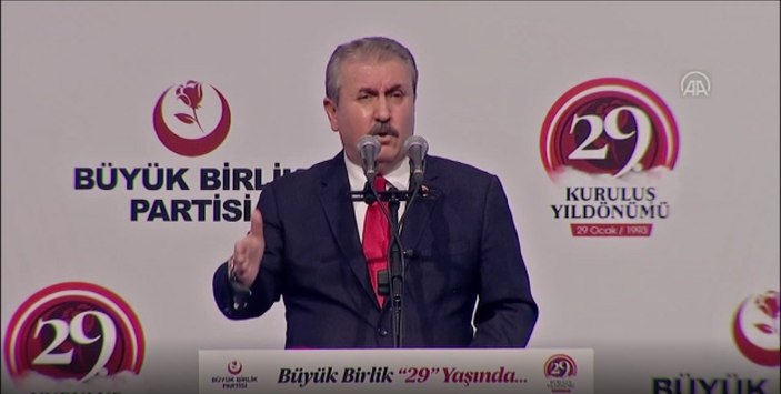 Mustafa Destici, partisinin 29'uncu kuruluş yıldönümünde konuştu