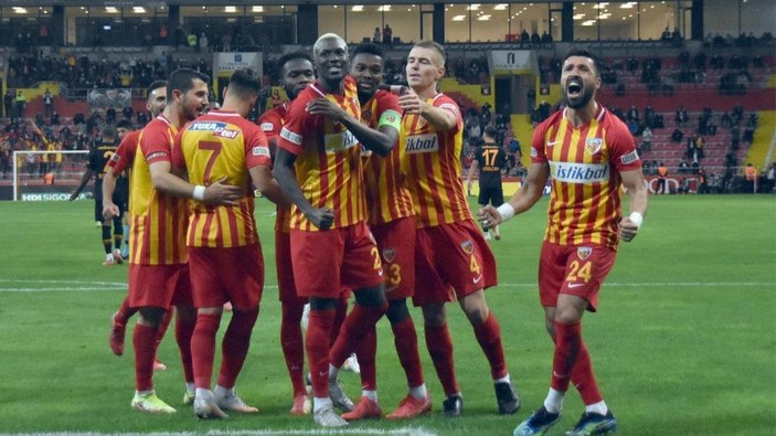 Berna Gözbaşı: Senegal kiminle oynasa rakibini tutuyorum