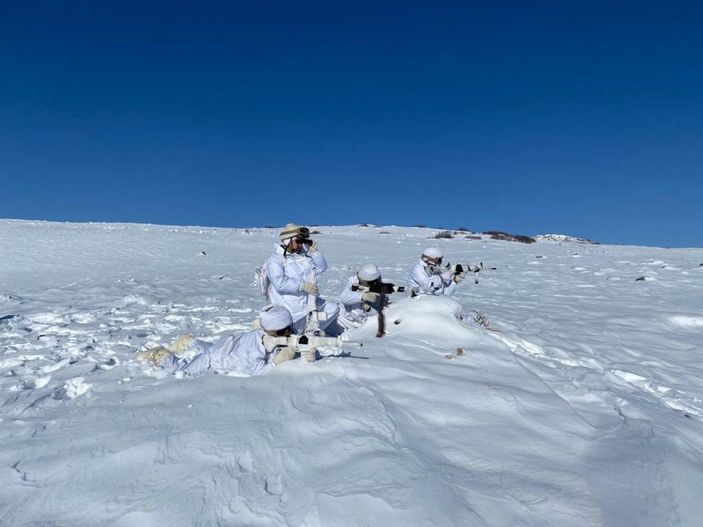 i Muş'ta Eren Kış-17 Operasyonu başlatıldı