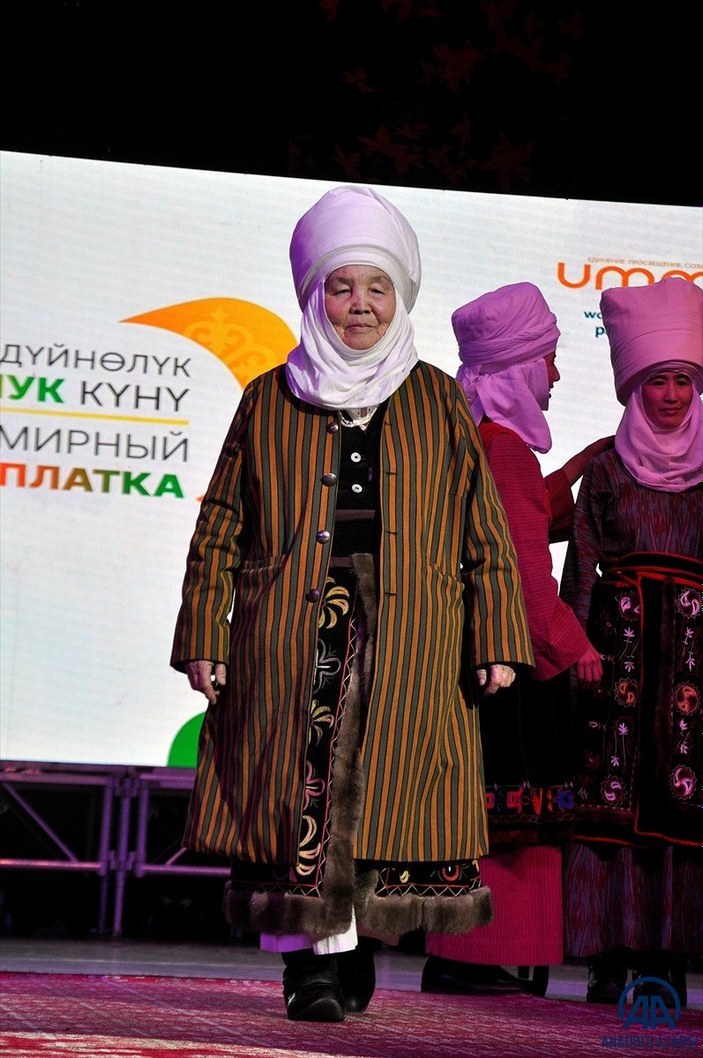 Kırgızistan’da, Dünya Başörtüsü Günü kutlandı