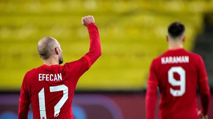 Fenerbahçe'de Efecan Karaca harekatı