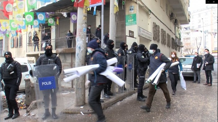 DBP Diyarbakır İl Başkanı Seval Gülmez tutuklandı