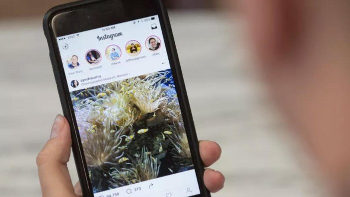 Instagram’da birinin hikayesine gizlice bakmanın 3 yolu