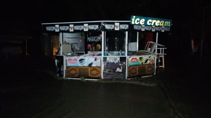 Manavgat Şelalesi'ndeki tesisler su altında kaldı