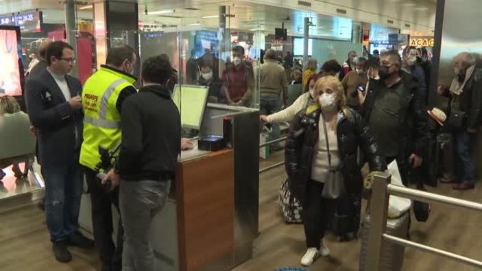 İki yıl aradan sonra, İstanbul'dan Erivan'a ilk uçuş gerçekleştirildi