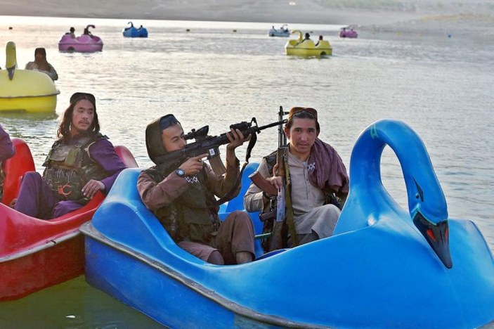 Taliban, militanlarına eğlence parkına gitmeyi yasakladı