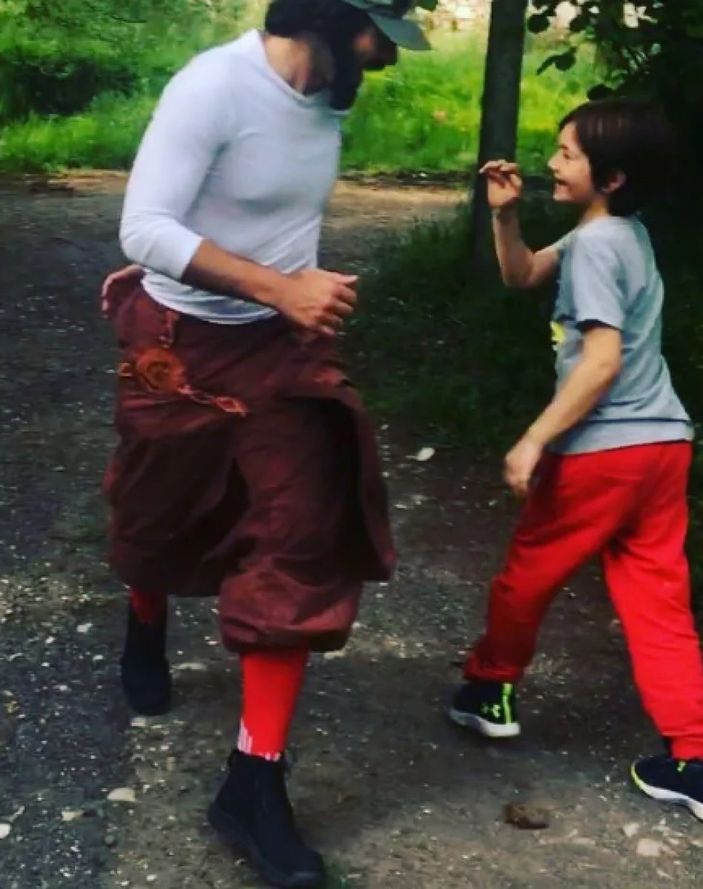 Arka Sokaklar'ın en güzel aşkıydı! Murat'la Zeynep'in yakışıklı oğlu şimdilerde delikanlı oldu...