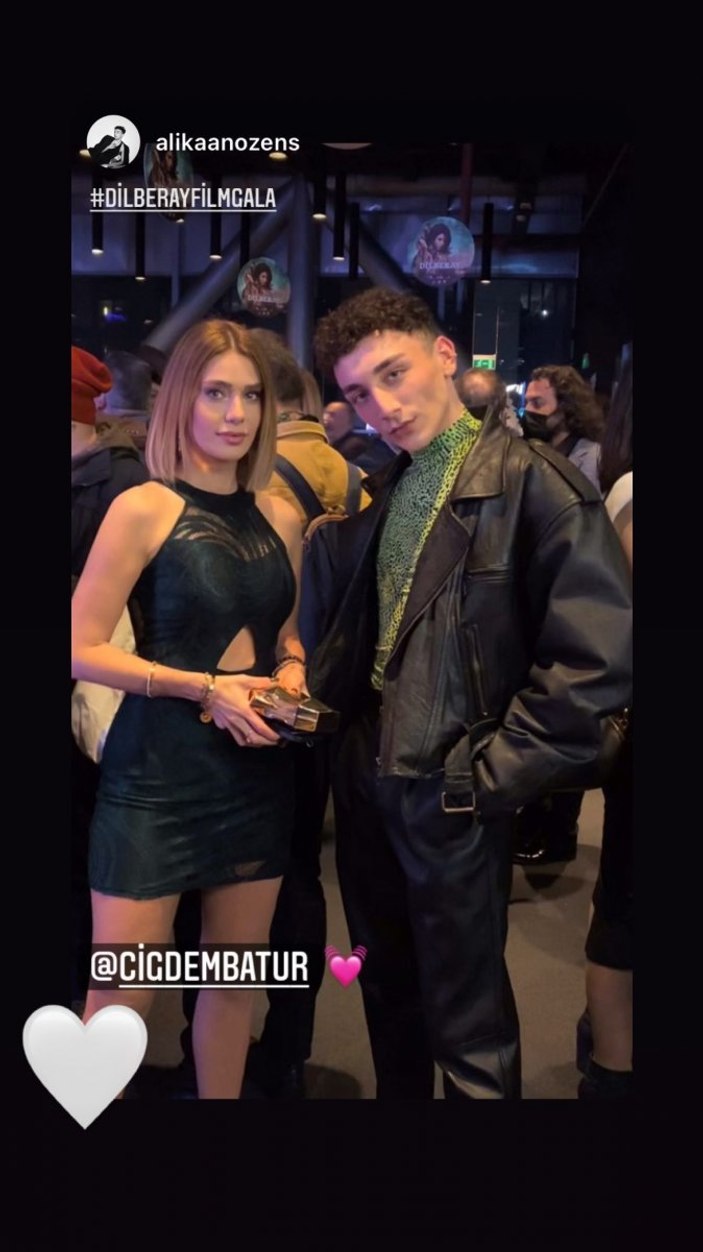 Kurtlar Vadisi'nin Savcı Leyla'sı deri mini elbisesiyle yaktı geçti! Adeta bir 'afet-i devran'