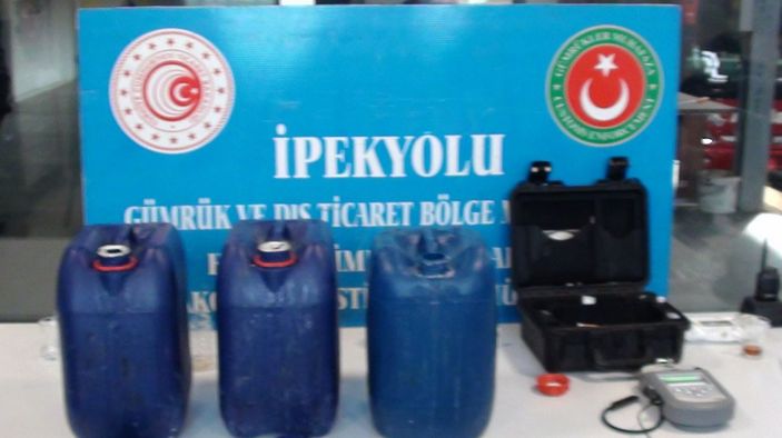 d Habur Gümrük Kapısı'nda 57 kilo uyuşturucu ele geçirildi