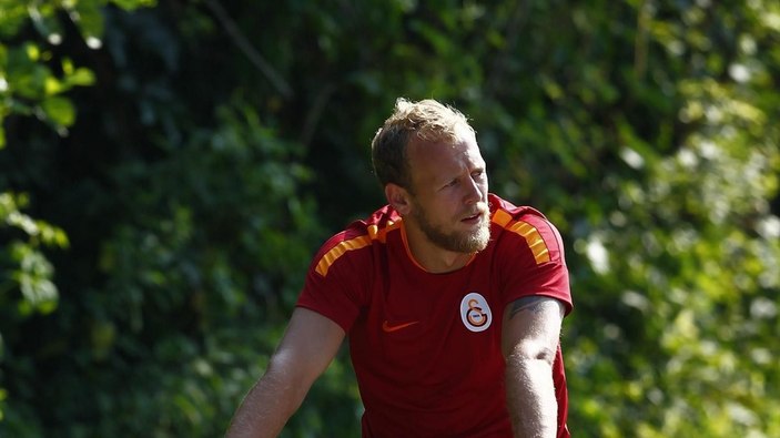 Semih Kaya, Galatasaray ile anlaştı