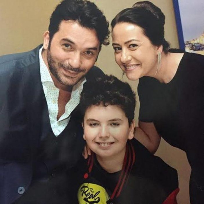 Arka Sokaklar'ın Hakan Komiser'i Ozan Çobanoğlu'nun meğer boyu kadar oğlu varmış! Görenler hayret ediyor