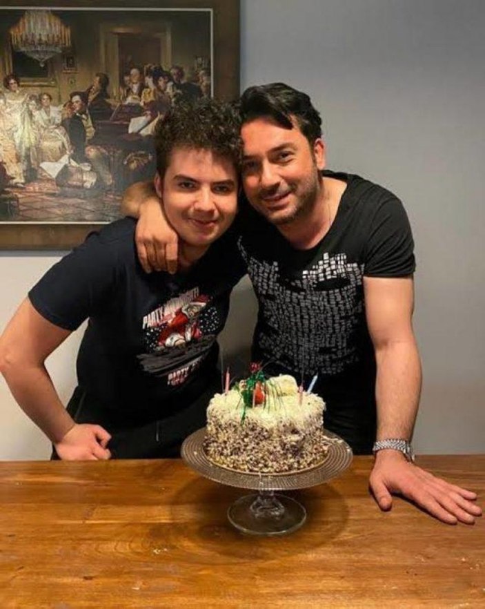 Arka Sokaklar'ın Hakan Komiser'i Ozan Çobanoğlu'nun meğer boyu kadar oğlu varmış! Görenler hayret ediyor