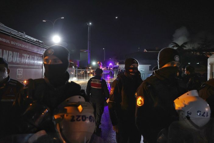 a Ümraniye Cezaevi'nde yangın çıktı