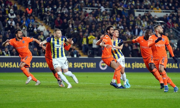 Başakşehir, Fenerbahçe'yi mağlup etti