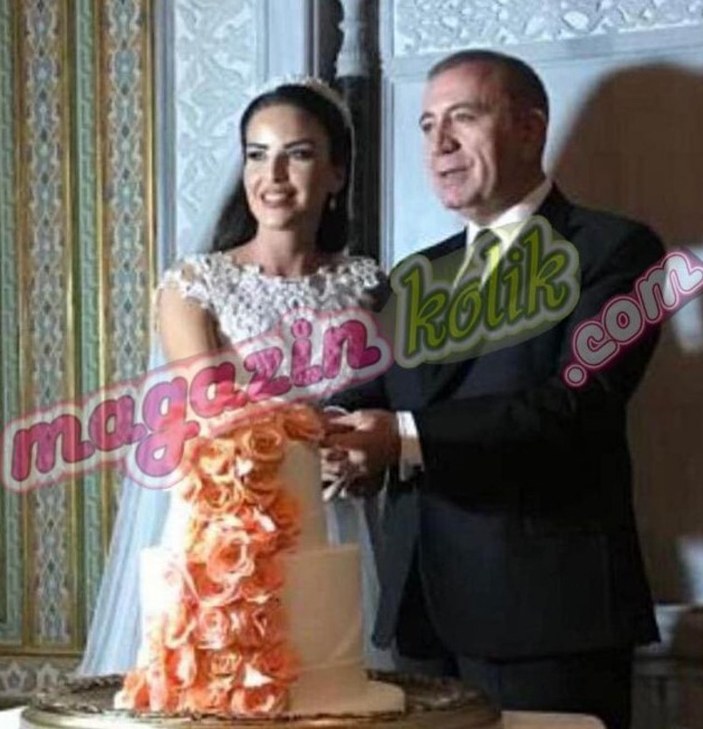 Gürsel Tekin ile haber spikeri Mehtap Özkan'ın düğününden ilk kareler