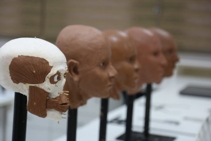 Tanınmaz hale gelen cesetlerin kimlikleri, yeniden yüzlendirme yöntemiyle belirleniyor