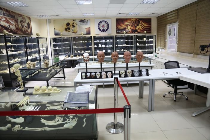 Tanınmaz hale gelen cesetlerin kimlikleri, yeniden yüzlendirme yöntemiyle belirleniyor