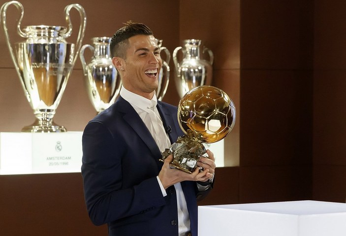 Cristiano Ronaldo 37 yaşında