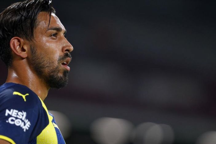 Fenerbahçe'ye İrfan Can Kahveci'den kötü haber