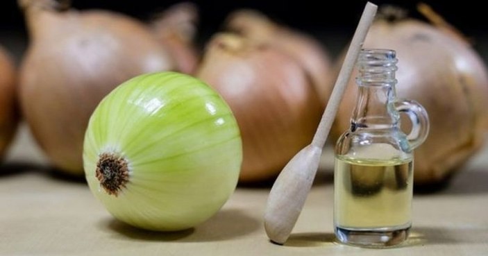 Bir hafta boyunca kuru soğan suyu içerseniz ne olur?
