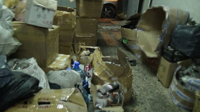İstanbul'da sahte alkol operasyonu: Kapı koçbaşıyla kırıldı