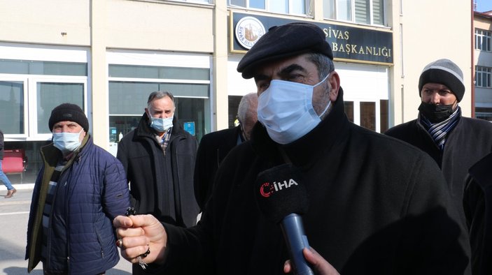 Sivas'ta otobüs şoförleri, ücretsiz binen yolculara isyan etti