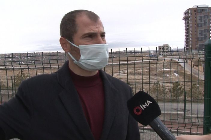 Ankara'da başıboş köpeklerin saldırısına uğrayan adam olay anını anlattı