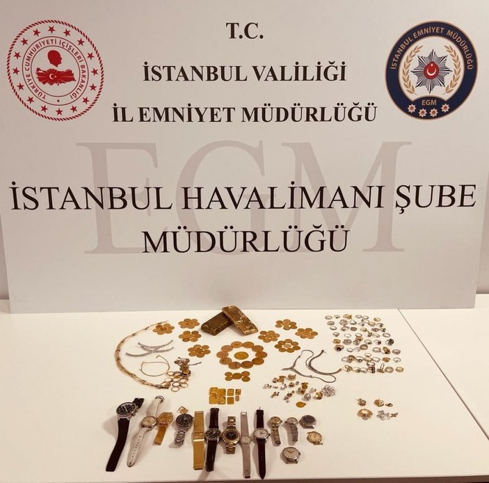 İstanbul Havalimanı’nda kadın yolcu kilolarca külçe altınla yakalandı
