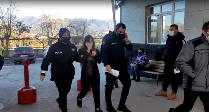 İzmir'de yakalanan PKK üyesi gazetecileri tehdit etti