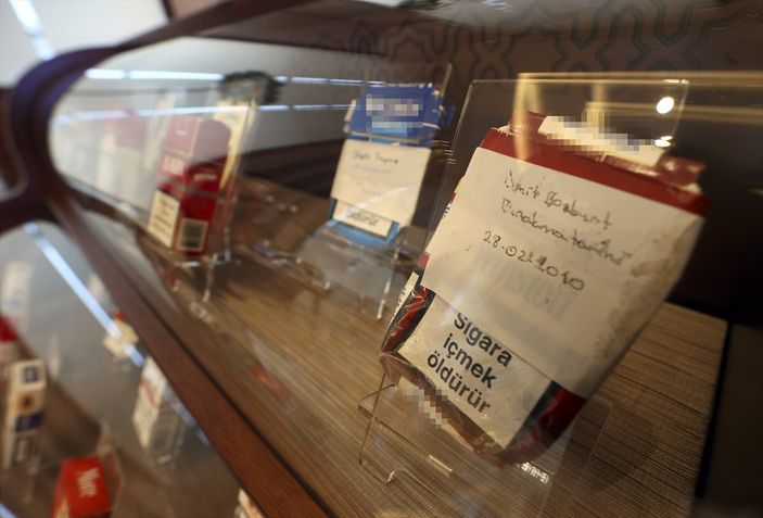 Cumhurbaşkanı Erdoğan'ın topladığı sigara paketleri sergileniyor