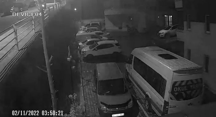 Trabzon'da öldürülen gencin, ailesinin arabasını kurşunladılar