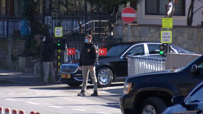 Cumhurbaşkanı Erdoğan Kısıklı'daki evinden çıktı