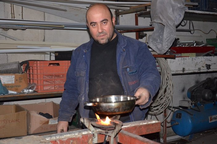 Kahramanmaraş'ta esnaf, 10 liralık benzinle 10 saat ısı üreten sistem kurdu