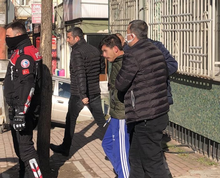 Bursa'da para meselesi yüzünden rehin alınan gence işkence