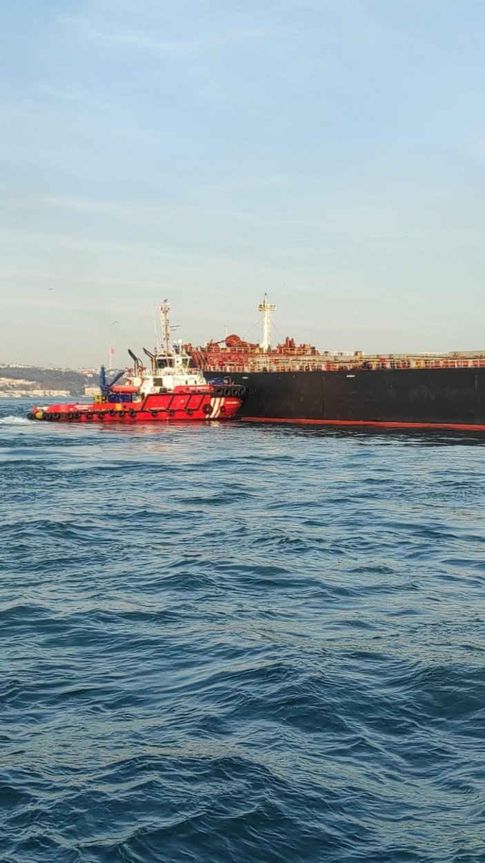 İstanbul Boğazı gemi trafiğine kapatıldı