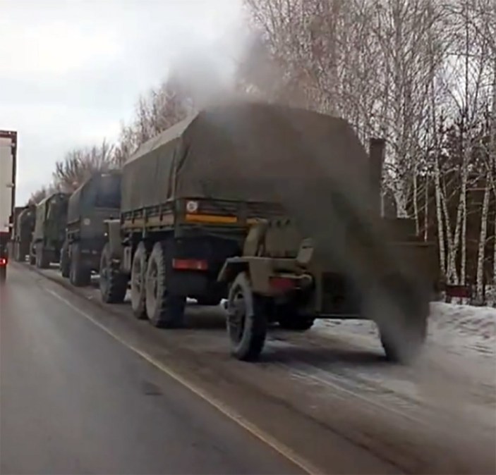 Rus ordusundan Ukrayna sınırına askeri yığınak