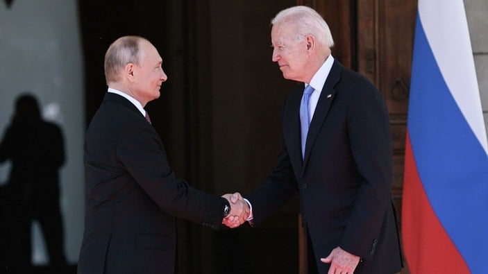 Biden ile Putin arasında kritik Ukrayna görüşmesi