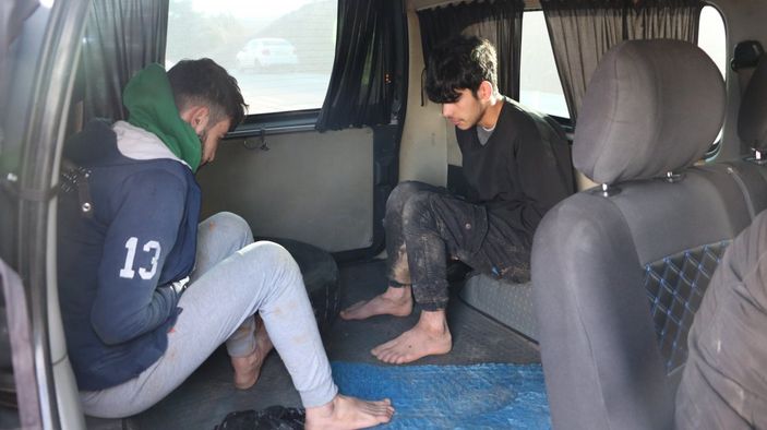 i Bulgaristan’da dövüp, Türkiye’ye geri ittiler