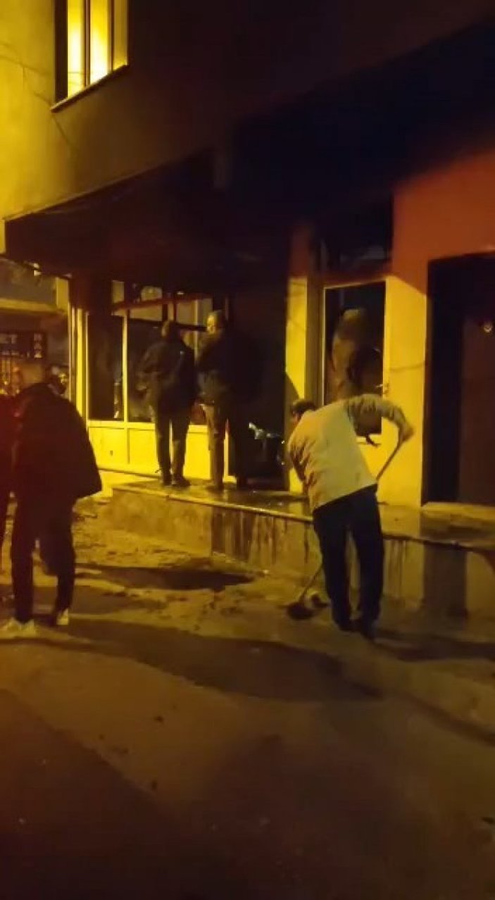 Bursa'da evdeki tüp patladı, yangın çıktı