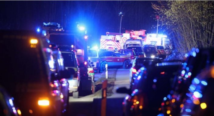 Almanya’da tren kazası: 1 ölü, 30 yaralı