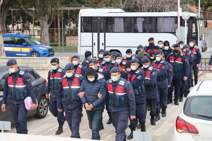 İzmir'de göçmen kaçakcılığı operasyonu: 6 tutuklama