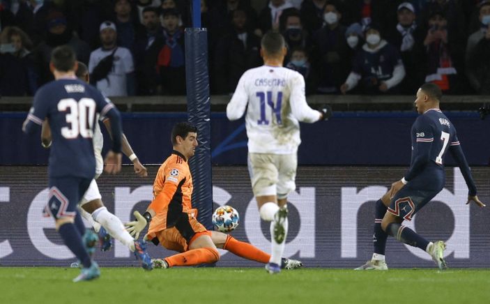 PSG Şampiyonlar Ligi'nde Real Madrid'i Mbappe ile devirdi