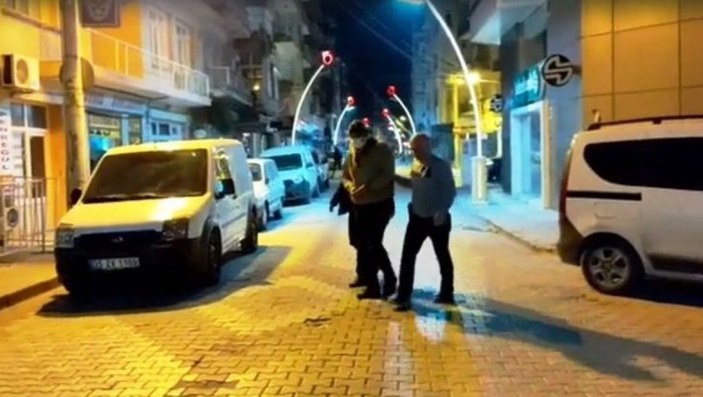 İzmir'de tarihi caminin yakınında ev tutan kişi gömü için 6 ay tünel kazdı