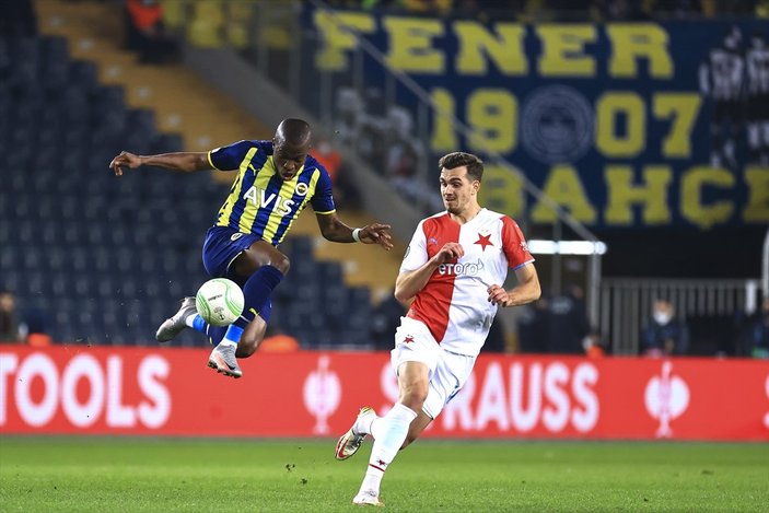 Fenerbahçe Konferans Ligi’nde Slavia Prag’a mağlup oldu